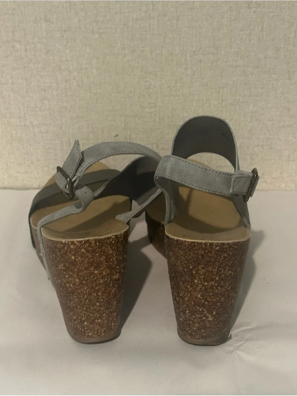 Blowfish Women’s Size 10 Strappy Two-Tone Gray Wedge Sandals